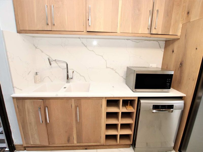 Hendra Estates - Stunning Pet-Friendly Duplex For Sale In Prime Umhlanga - Photo 6