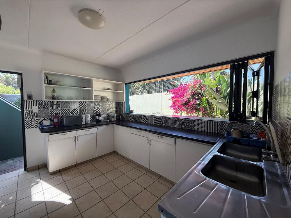 Self catering kitchen 
