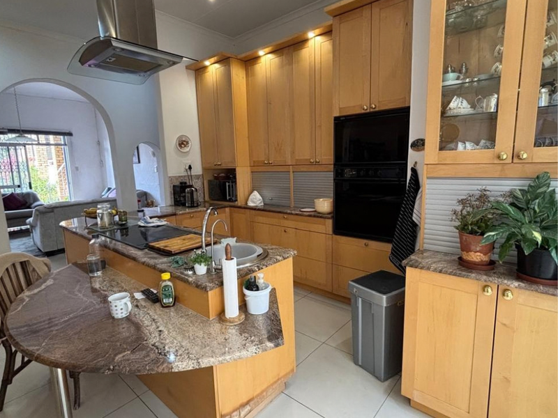 Family Home For Sale | Ludwigsdorf | N$8 450 000 - Photo 6