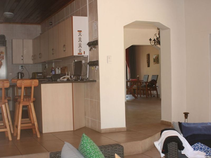 Reduced to Sell... - Photo 8