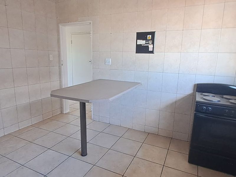 Modern Comfort Meets Versatile Living in New Redruth - Photo 2