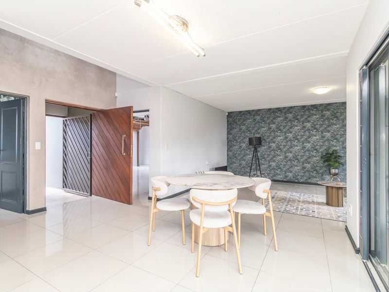 3 Bed, 3 bathrooms home in Pinehaven. - Photo 4