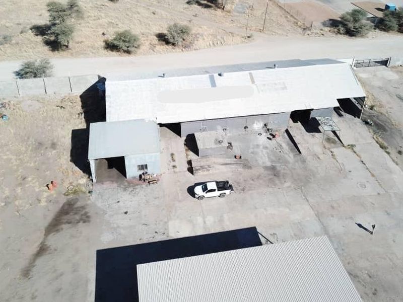 Industrial Property  & Warehouse - Photo 2