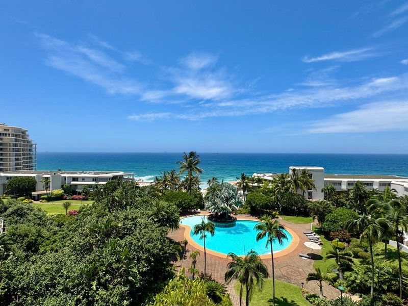 A rare gem in one of Umhlanga's most prestigious apartment blocks!!! - Photo 1