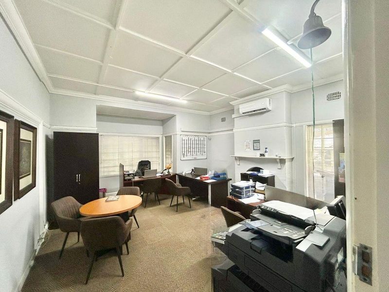 High-value investment listing positioned close to UKZN - Photo 5