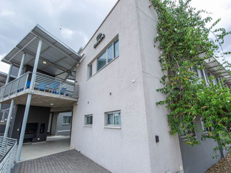 FOR SALE - Office space in CBD for Investors! - Photo 4