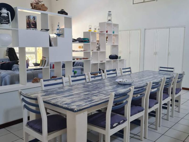 Spacious family home ideal for nature lovers - Photo 5