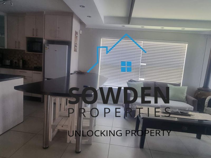 **Breathtaking Beachfront Property: A Unique Oasis Between the Atlantic Ocean and the Namib Desert** - Photo 3