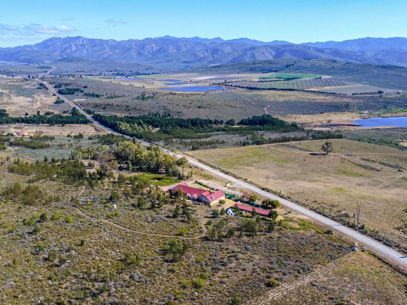 Own a Landmark Lifestyle Farm on Route 62 – Misgund, Langkloof (10.38 ha) - Photo 9