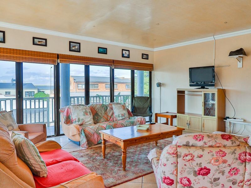 Location Location Location - Photo 10