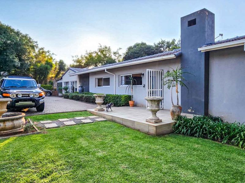 Spacious Family Home For Sale - Photo 6