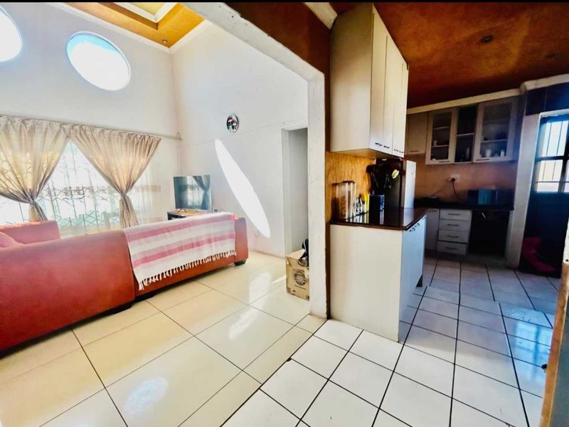 3 Bedroom House For Sale in Vanderbijlpark Ce3 - Photo 7