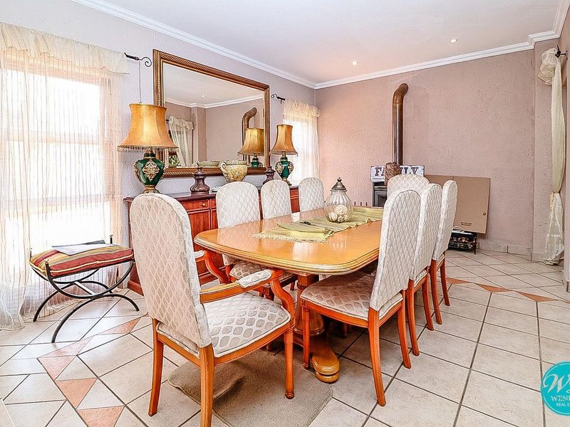 Secure and Well Maintained Cluster Home in Road Closure! - Photo 3