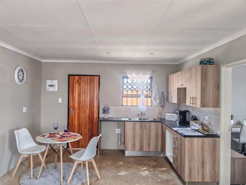 NEW DEVELOPMENT HOUSES - Photo 4