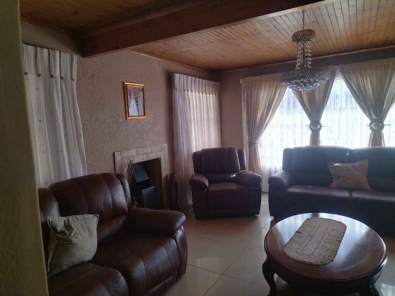 3 bedrooms house to rent in Mabopane E - Photo 6