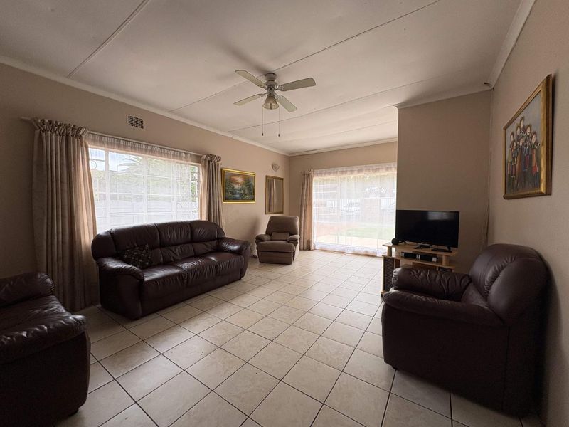 Highly sough after muliti purpose property - Photo 10