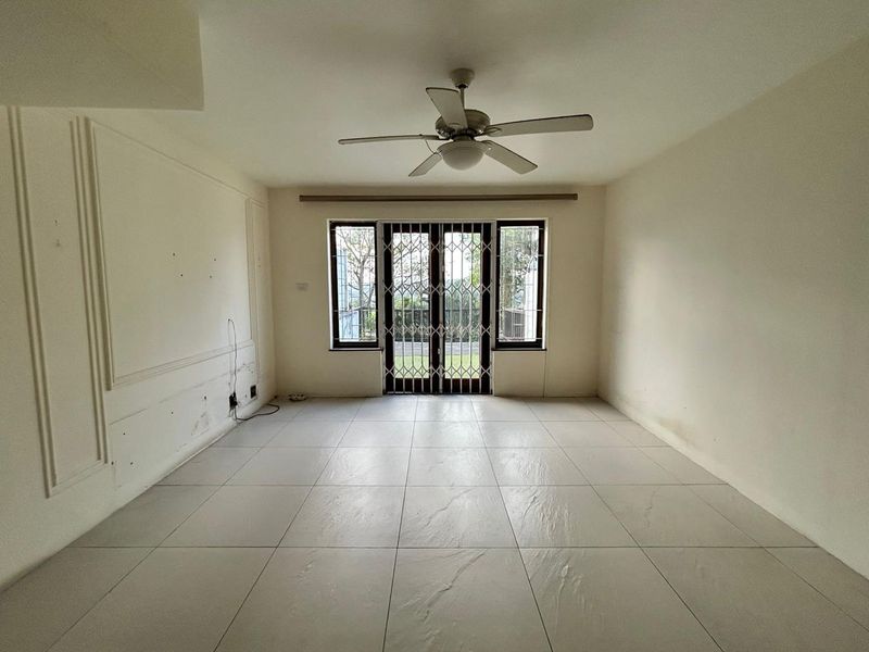 For Sale | Morningside  | 2 Bedroom 1 Bathroom Townhouse - Photo 8