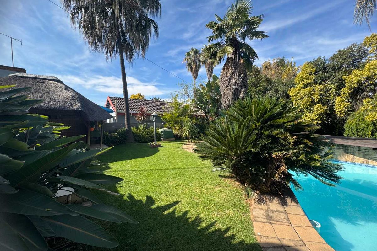 Large Family Home for Sale in Randhart - Photo 4