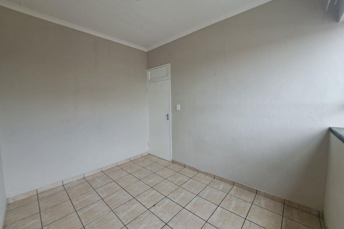 Corner Commissioner Street Gem: Income & Growth Potential! - Photo 3