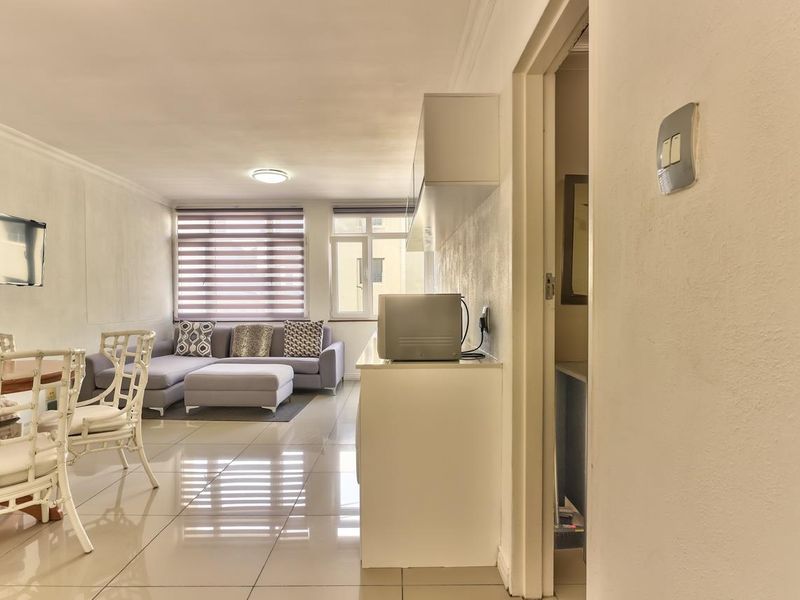 ONE BED APARTMENT TO RENT - Photo 1