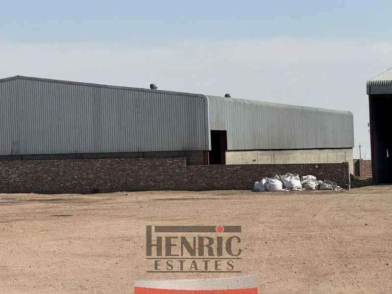 All the Warehouse space you need - In Arandis - Photo 4