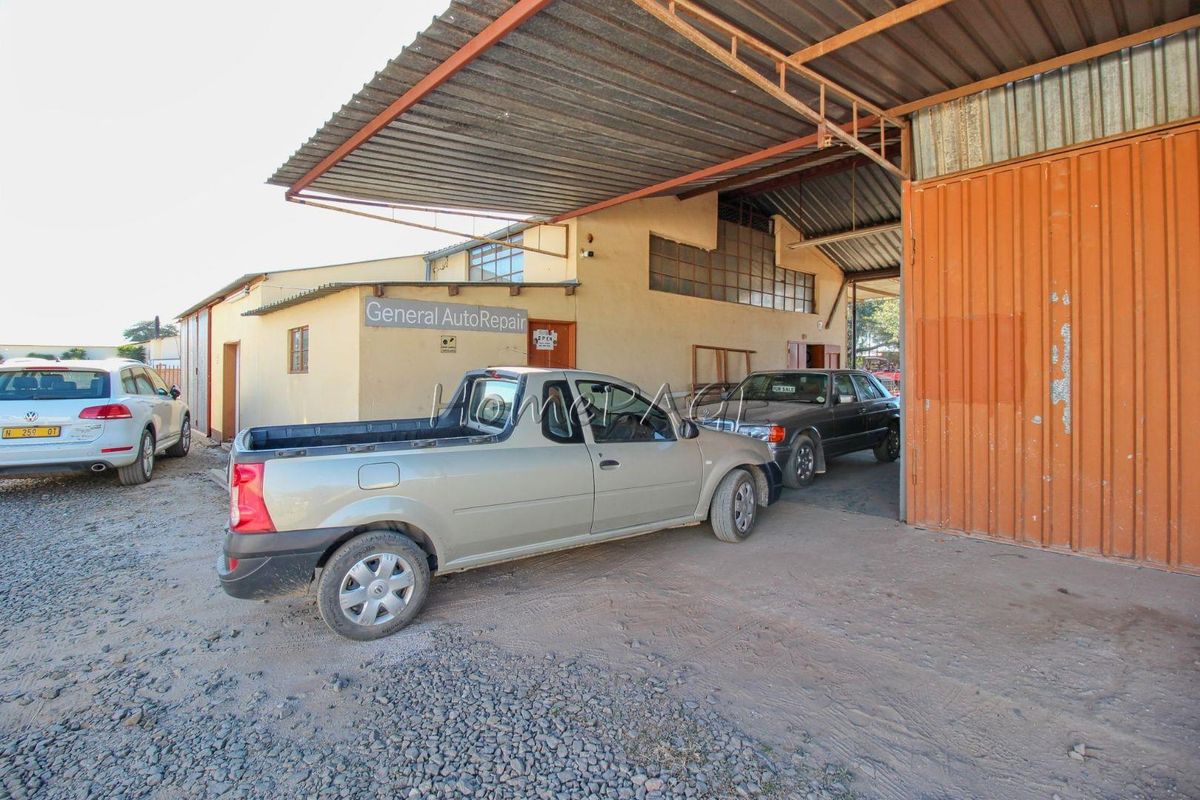 Industrial Area, Otjiwarongo:  2 Adjacent properties sold together - Photo 5