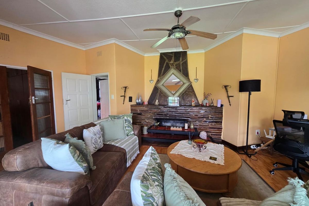 Florentia, Alberton-home with flat - Photo 3