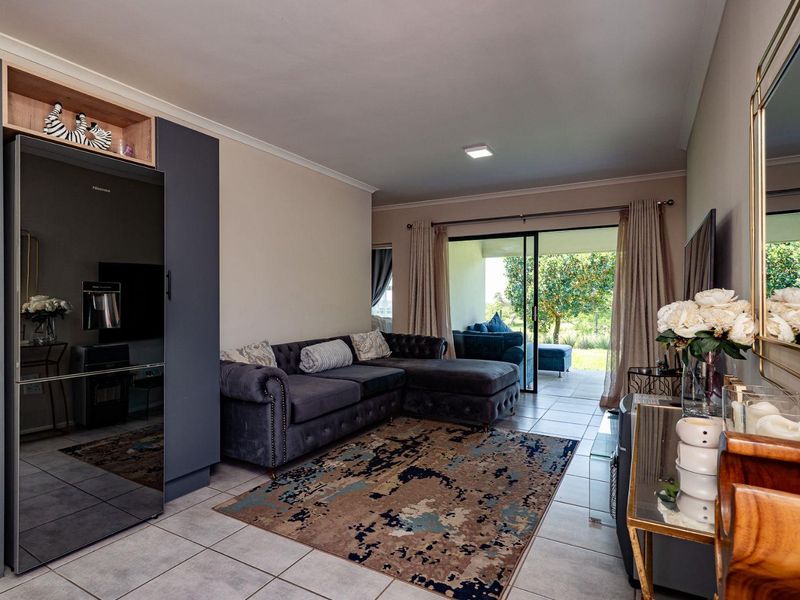 4 Bedroom Freestanding Home - Photo 8