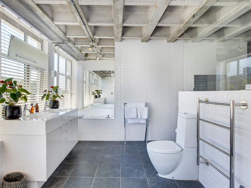 Spectacular loft living in the heart of town at € 3,000 per sqm! - Photo 9