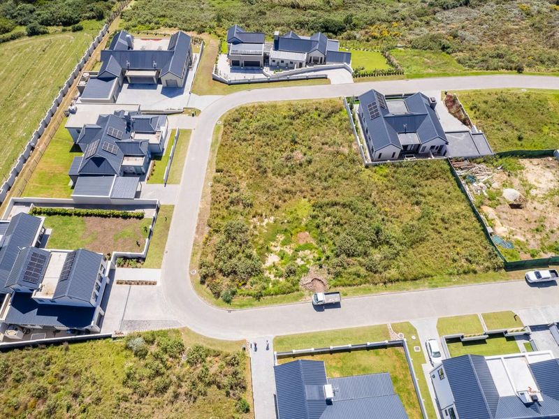 PRIME 766m2 CORNER STAND IN KINGSWOOD GOLF ESTATE - PHASE 4 - Photo 2