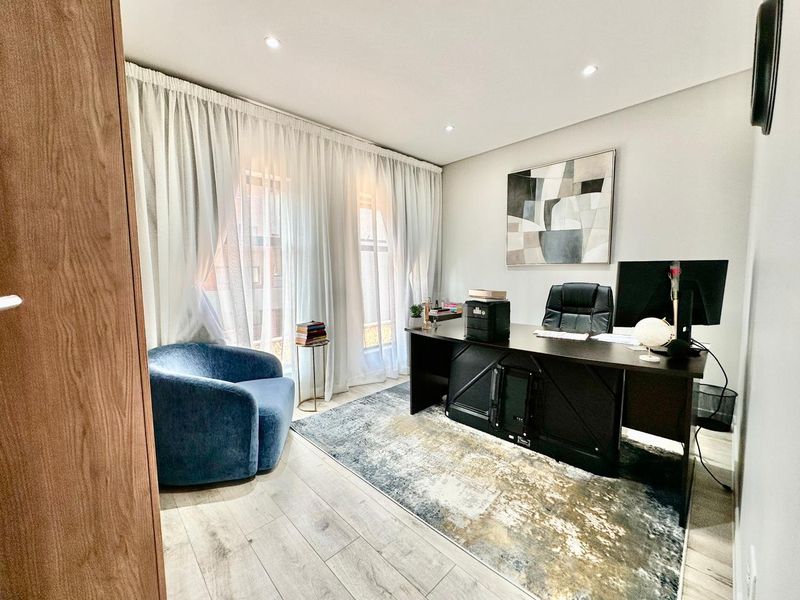 4bedrooms 3.5 bedrooms cluster to let - Photo 9