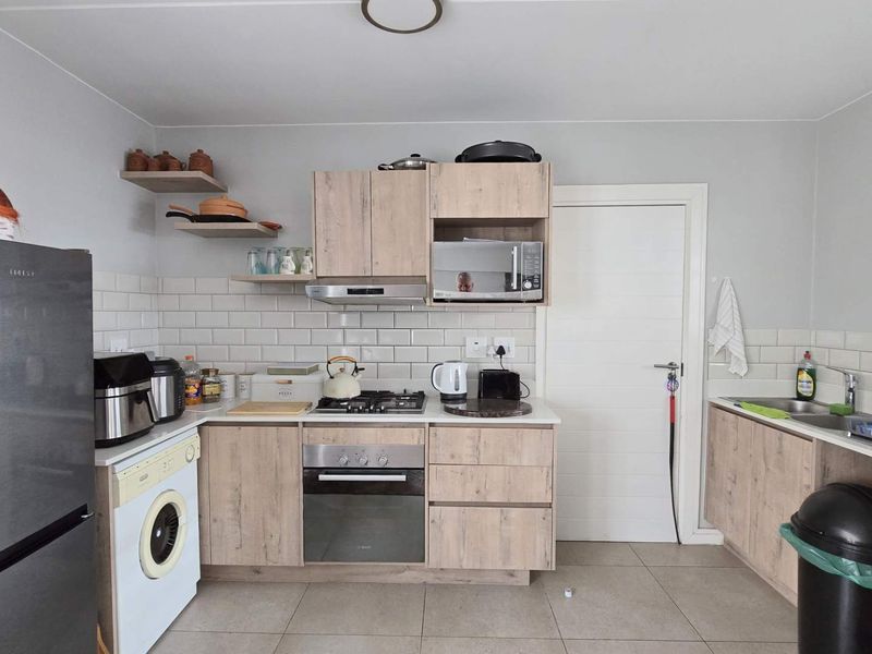 Charming Ground Floor Unit in Hartland Lifestyle Estate - Photo 4