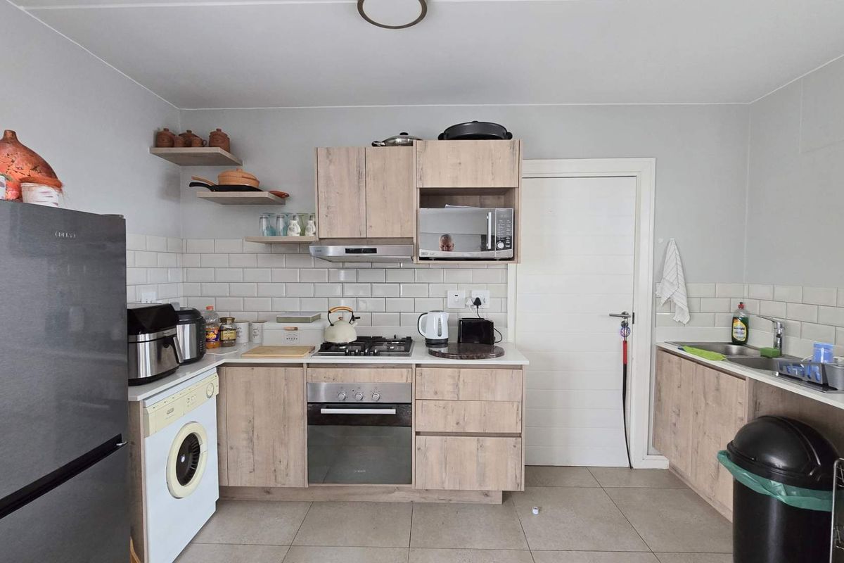 Charming Ground Floor Unit in Hartland Lifestyle Estate - Photo 4