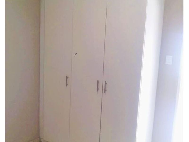 “Perfect for first-time buyers or savvy investors.” - Photo 8