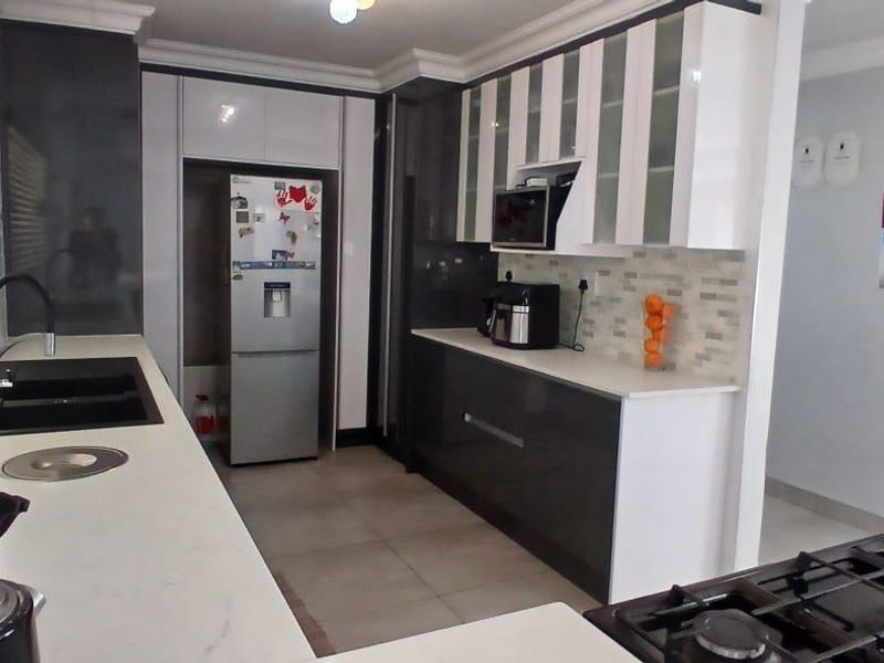 4 Bedroom Home for Sale in Raceview! - Photo 4