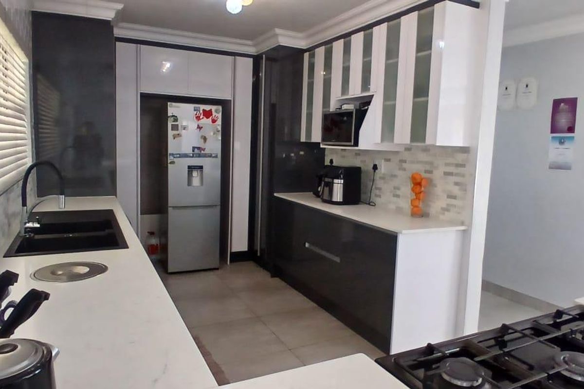 4 Bedroom Home for Sale in Raceview! - Photo 4