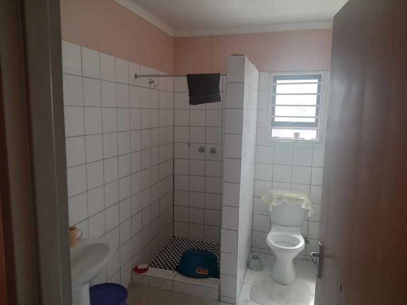 For Sale – A well-maintained, move-in-ready home in Ondangwa Extension 14 - Photo 6