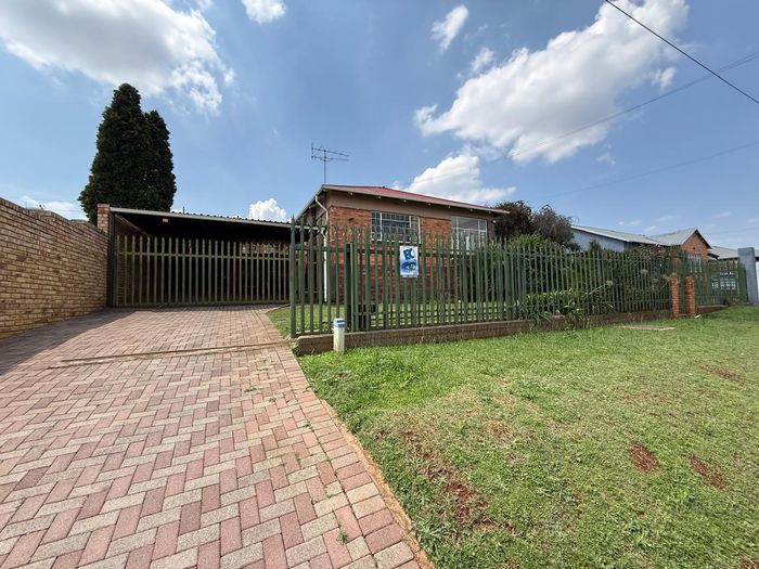 Property #2565495, House Rental Monthly in Hamberg