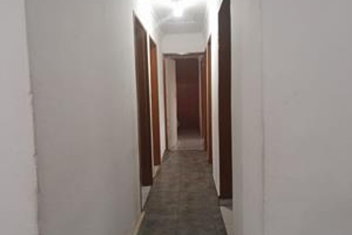 3 bedroom apartment in heart of this dinweedie - Photo 4