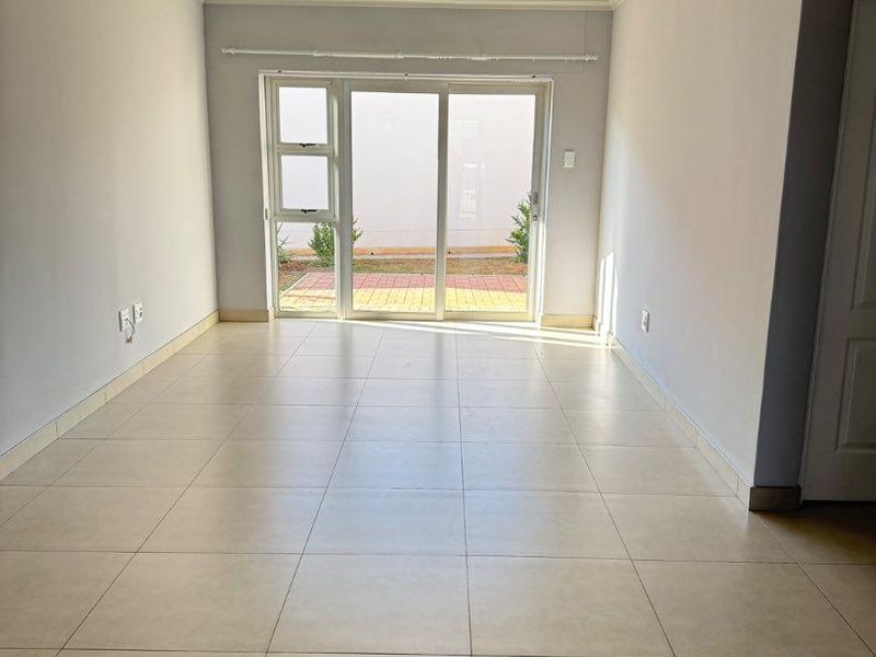 Retirement Village - Photo 3