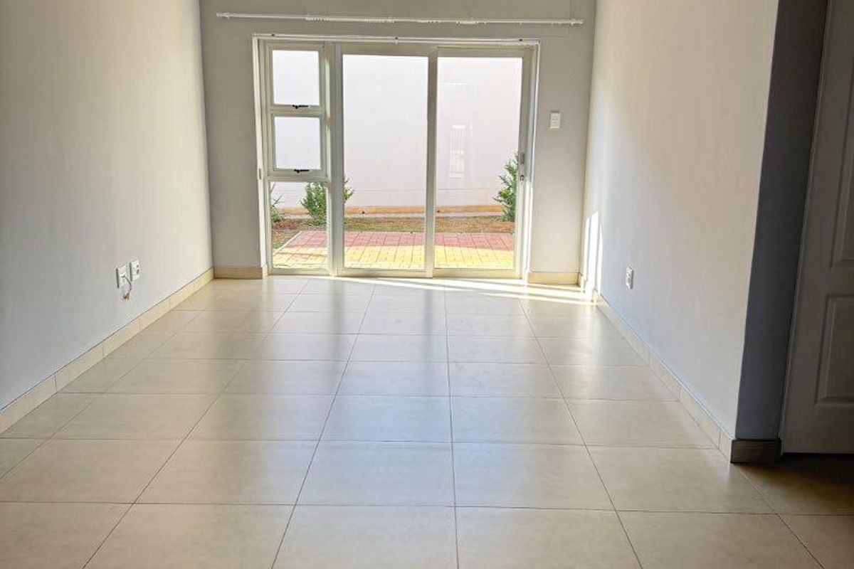 Retirement Village - Photo 3