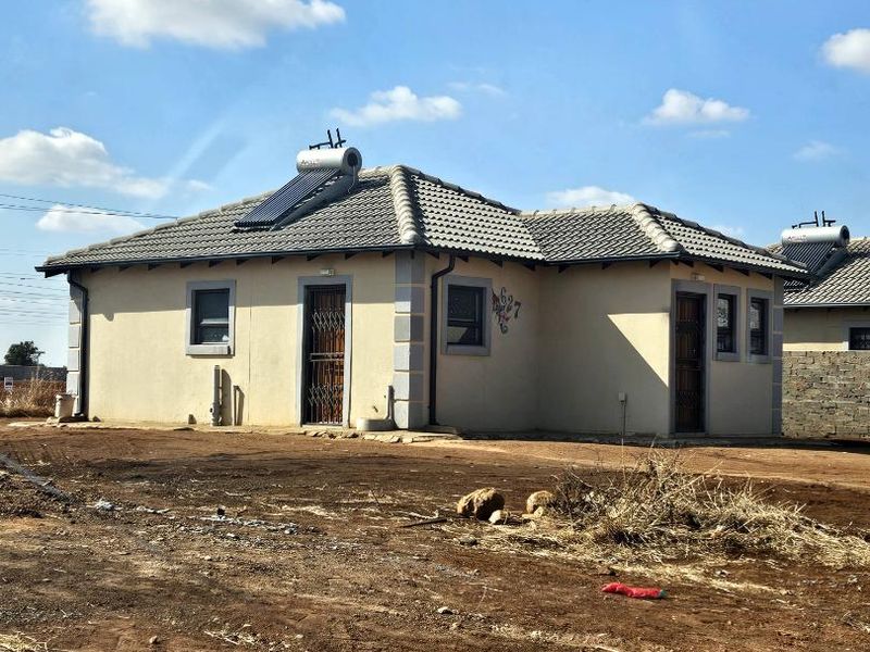 Rosslyns latest last phase development - Photo 5