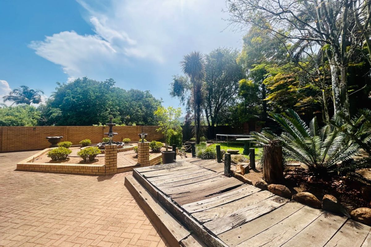 5 bedroom house for sale in Vryheid - Photo 3