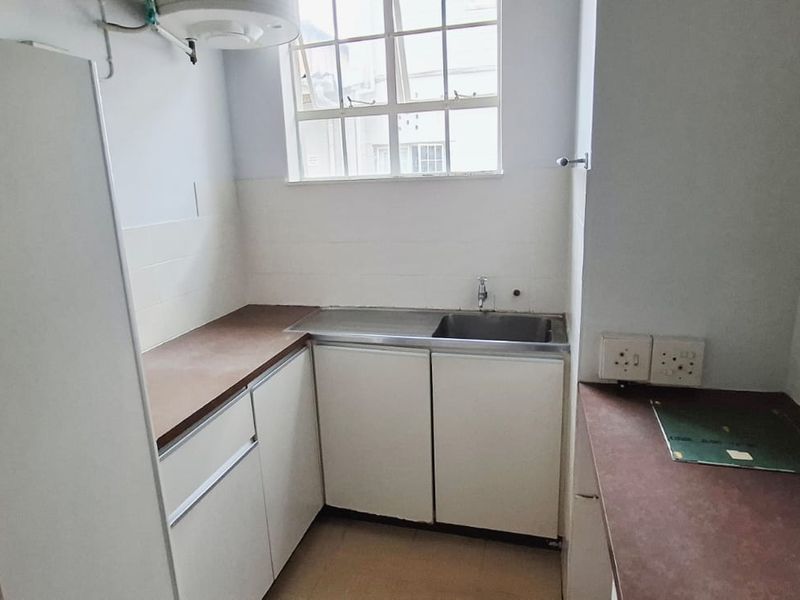 **Discover Your Business's New Home with Trafalgar Property Group** - Photo 5