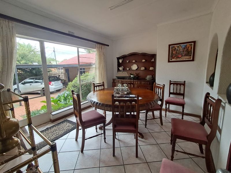 3 Bedroom House for Sale in Brackenhurst - Photo 4