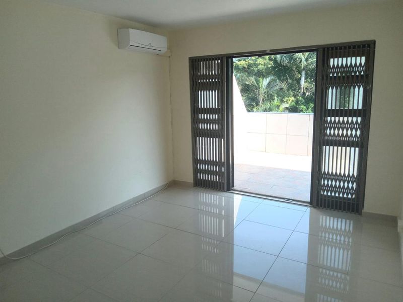 3 Bedroom townhouse with manned security, 2 garages and 1 parking for sale - Photo 10