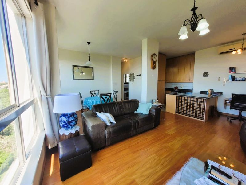 Two Bedroom Apartment - Hillside Residence Panoramic views - Photo 4