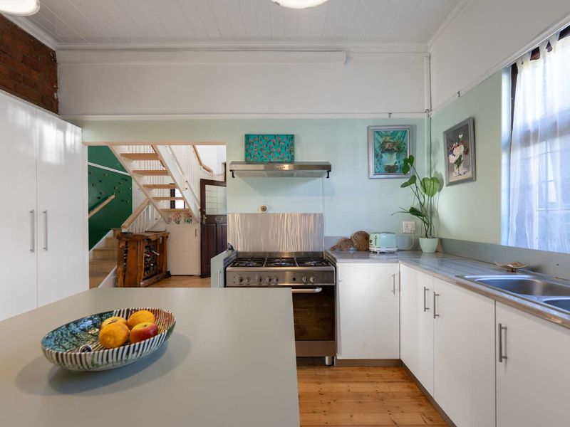 Charming Family Home with Separate Flatlet, Pool & Entertainer's Deck in Observatory - Photo 5