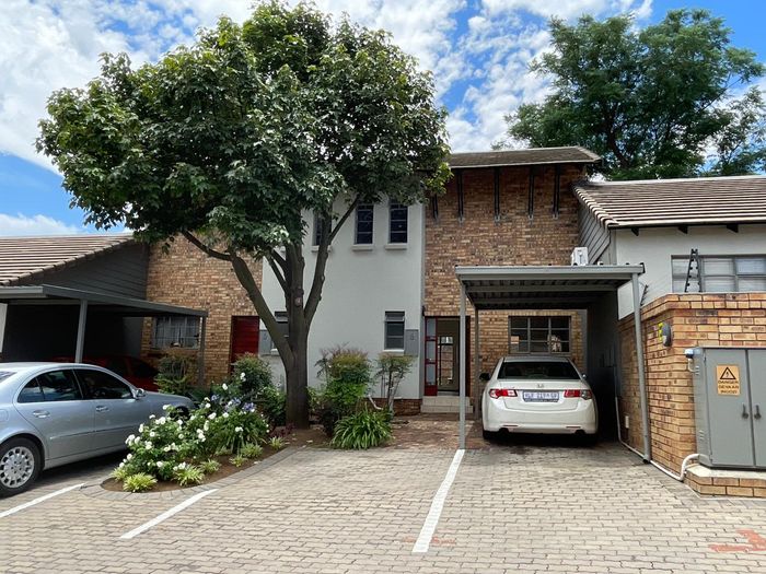 Property #2205352, Apartment Rental Monthly in Eastleigh