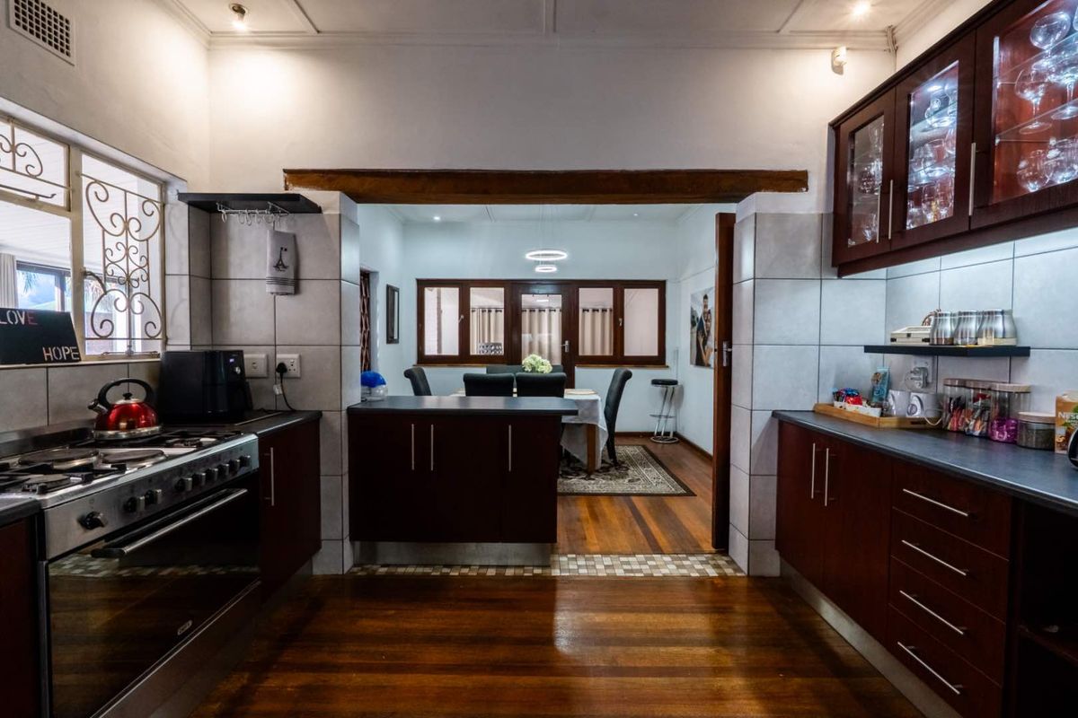 Spacious 3-Bedroom Family Home To Rent – Comfortable Living & Entertainer’s Delight - Photo 4